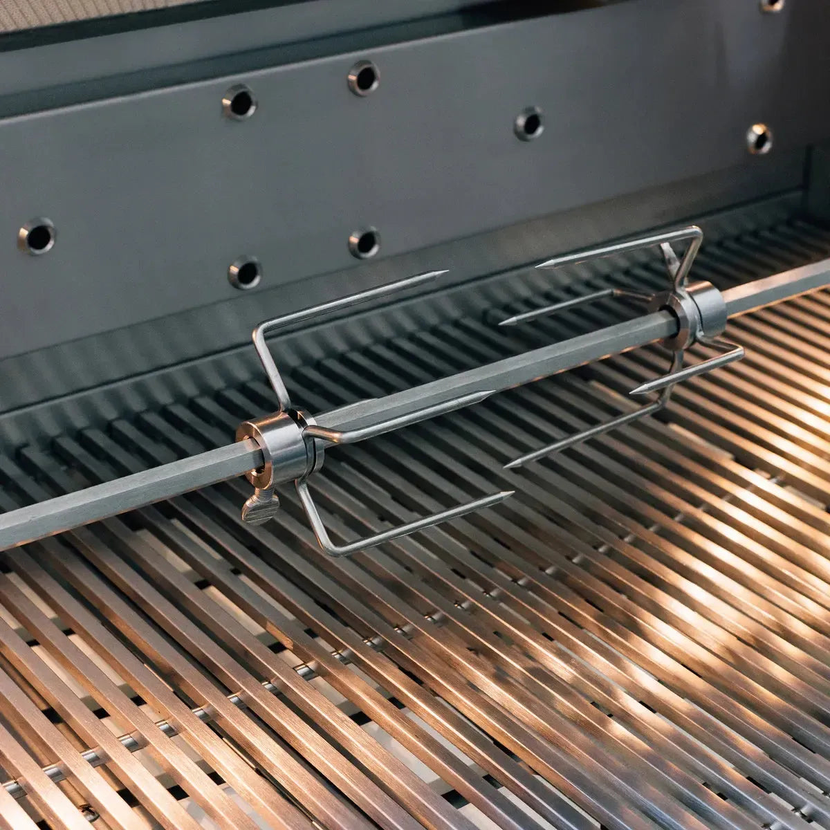 Summerset Quest Series 36-Inch Built-in Propane Gas Grill with Stainless Steel Construction