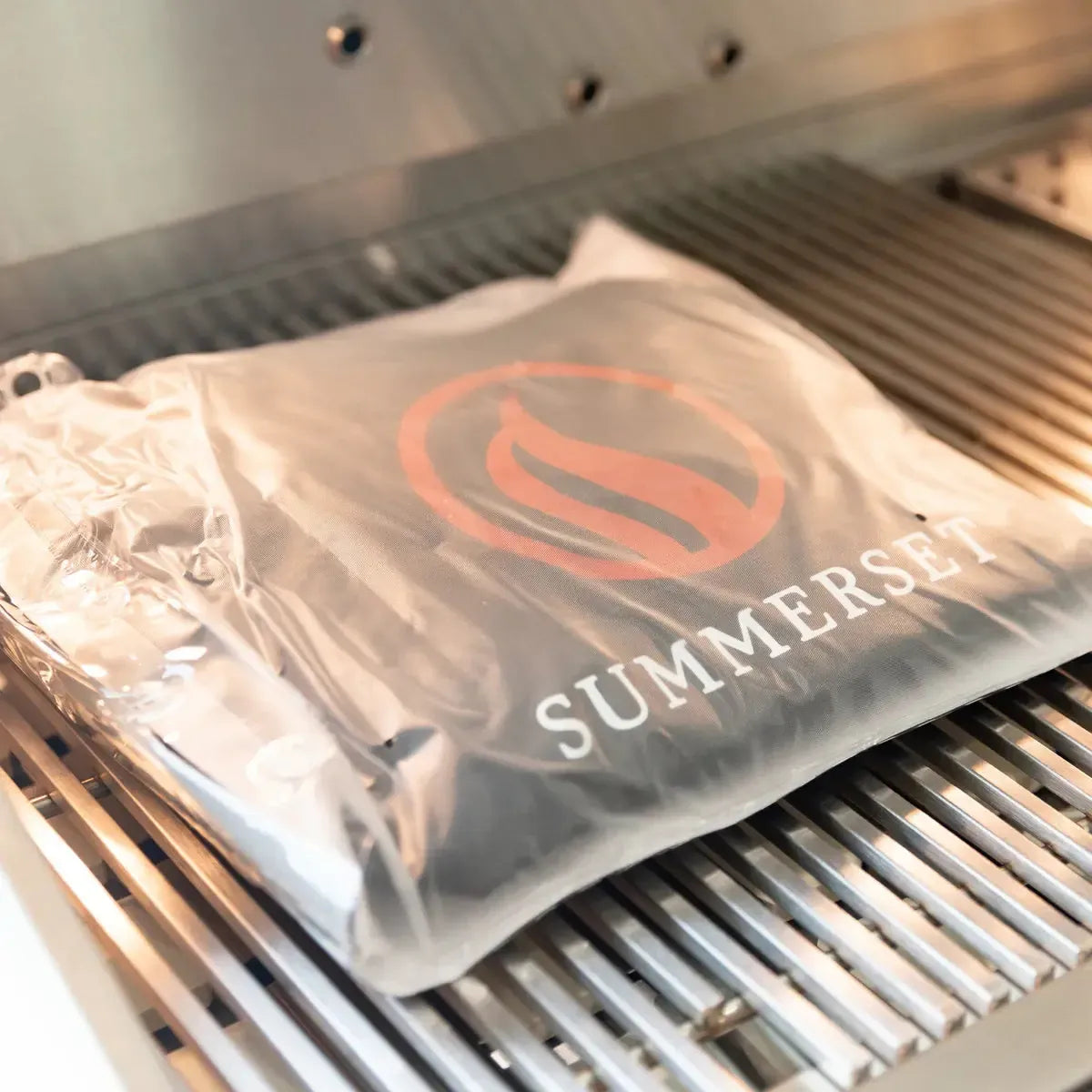 Summerset Quest Series 36-Inch Built-in Propane Gas Grill with Stainless Steel Construction