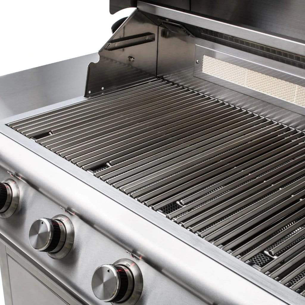 Blaze Premium LTE 32-Inch 4-Burner Marine-Grade Stainless Steel Freestanding Gas Grill with Rear Infrared Burner and Integrated Grill Lights